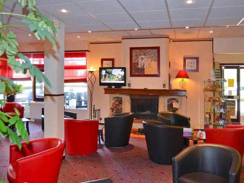 Hotel Ibis Égletons Esterno foto